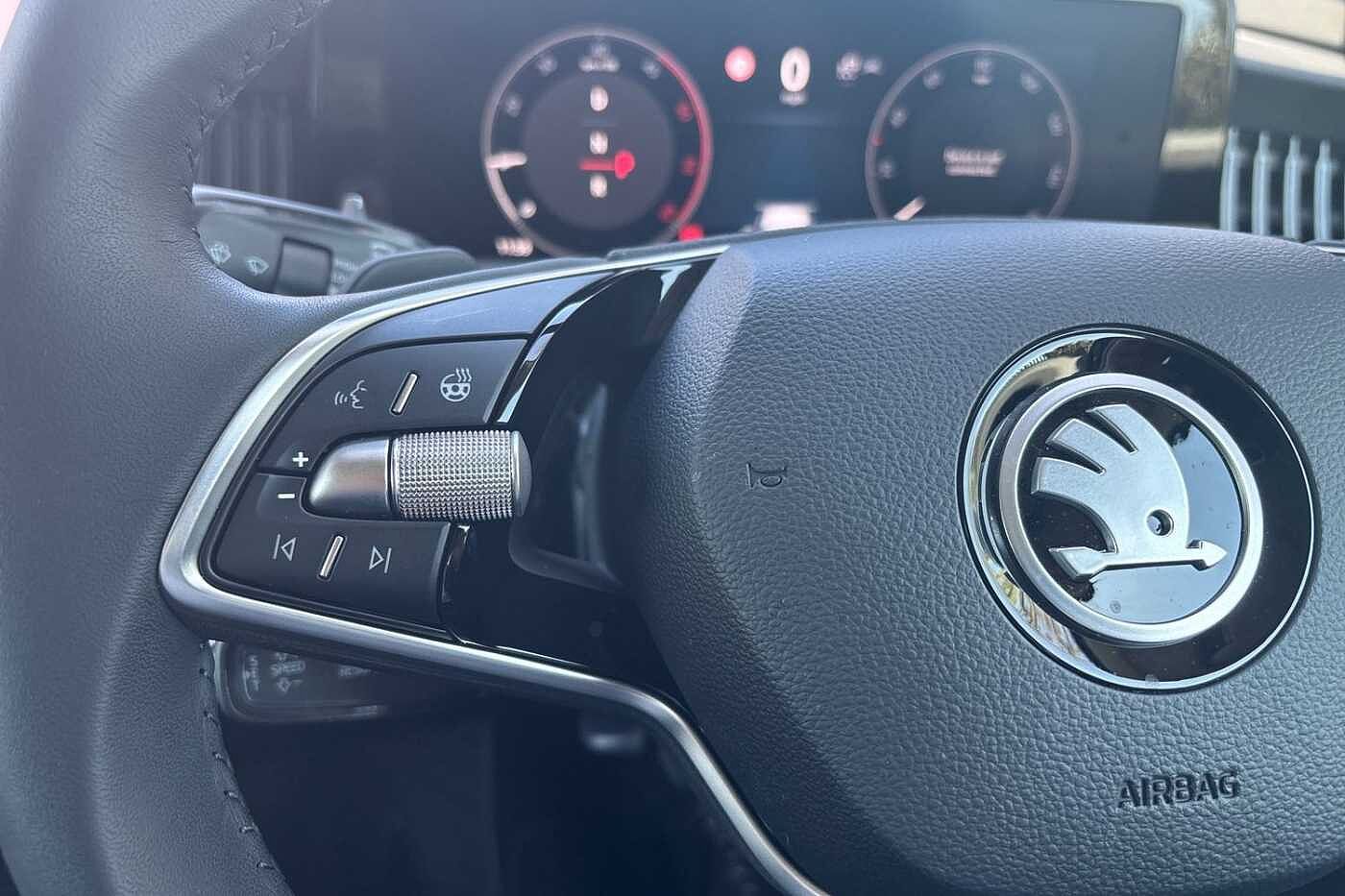 Used Skoda Superb 2025 for sale - 76679489: Photo 17