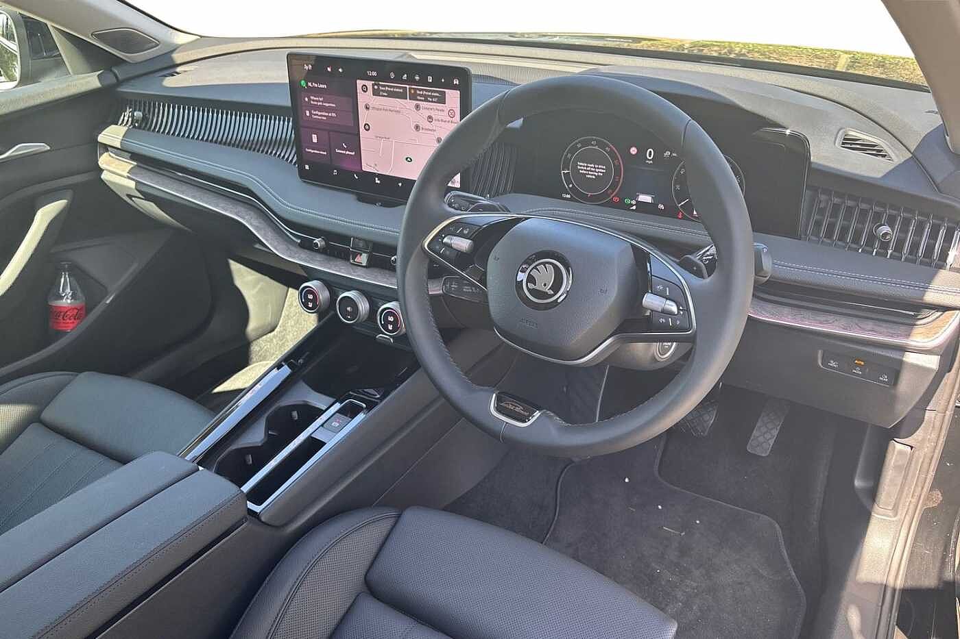 Used Skoda Superb 2025 for sale - 76679489: Photo 6