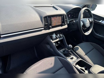 Used Skoda Karoq 2025 for sale - 76221994: Photo