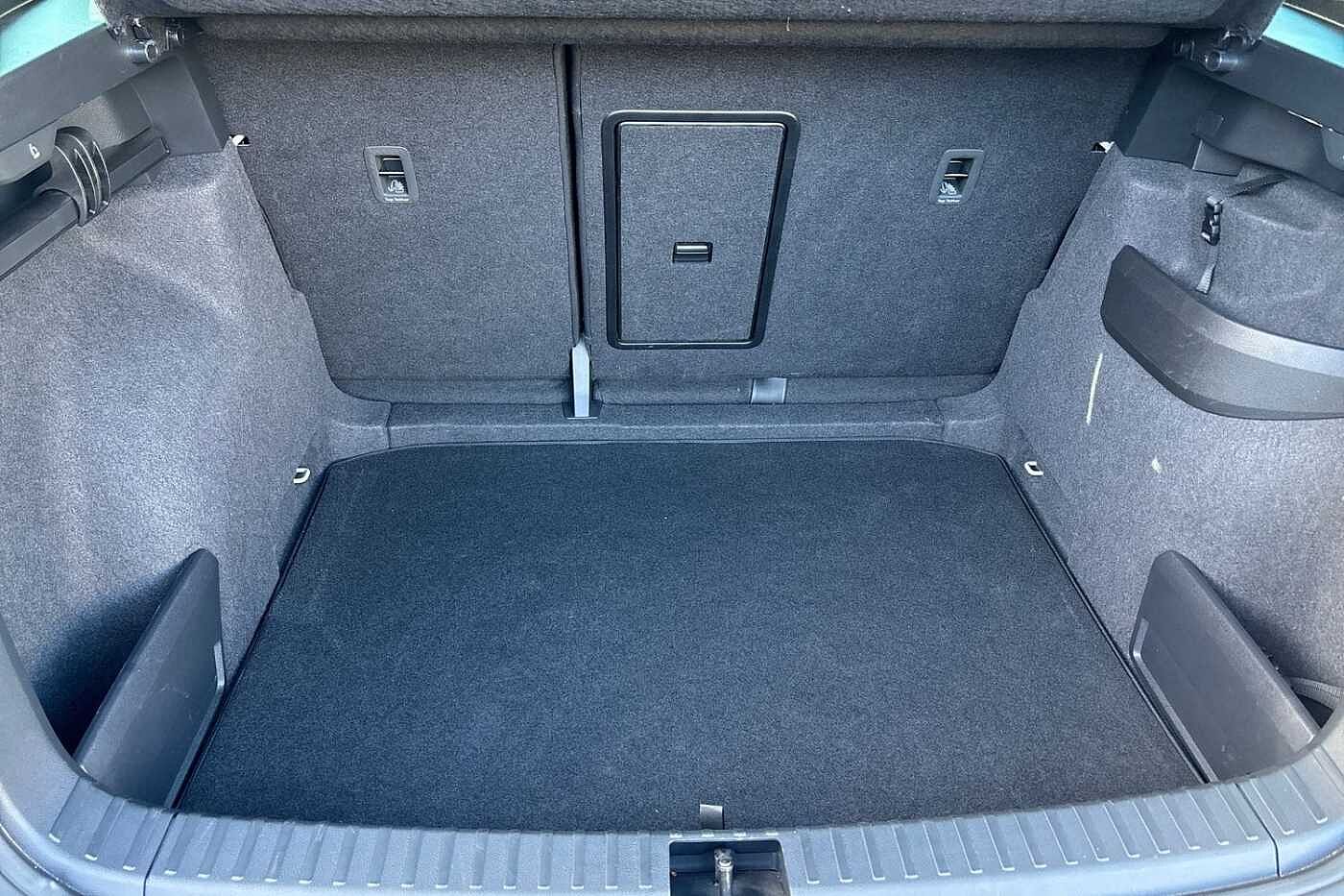 Used Skoda Karoq 2025 for sale - 76679956: Photo 10