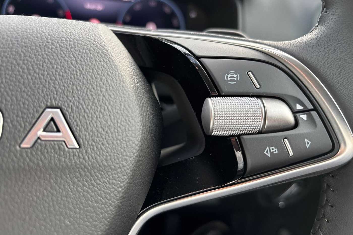 Used Skoda Karoq 2025 for sale - 76679467: Photo 18