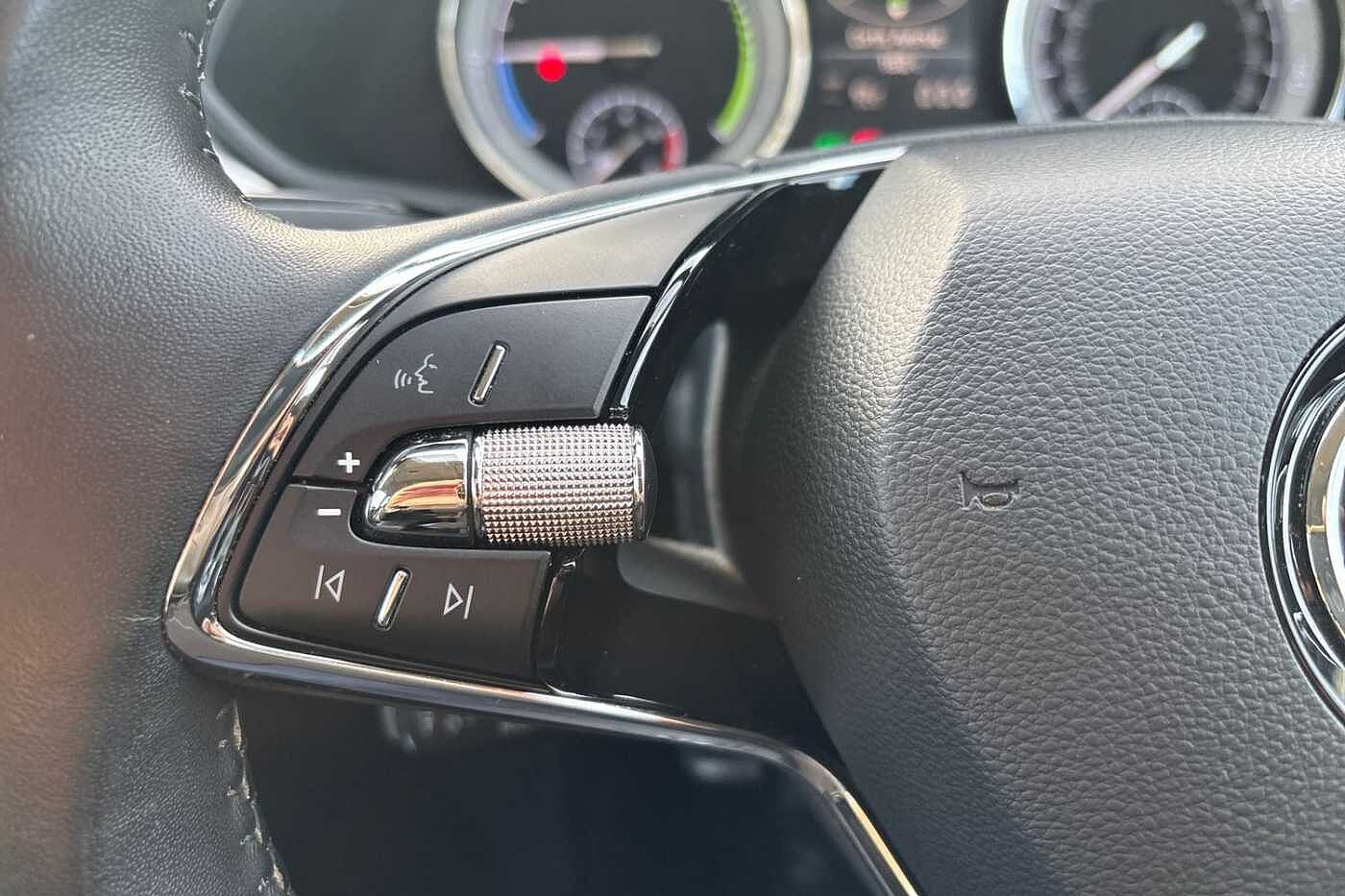 Used Skoda Superb 2021 for sale - 76674086: Photo 17