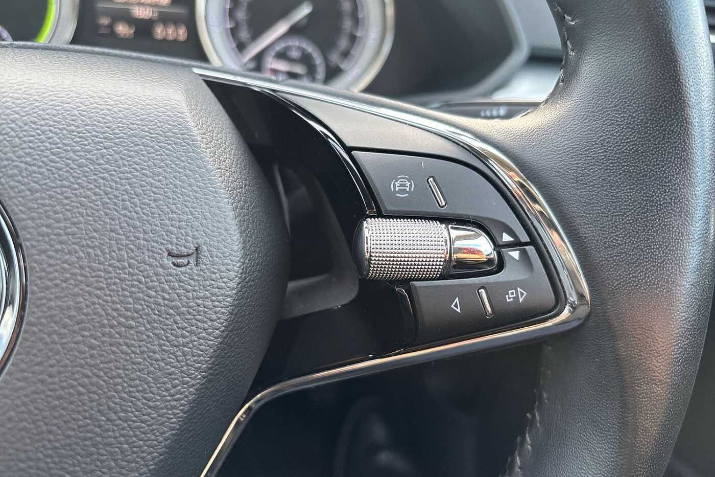 Used Skoda Superb 2021 for sale - 76674086: Photo 18