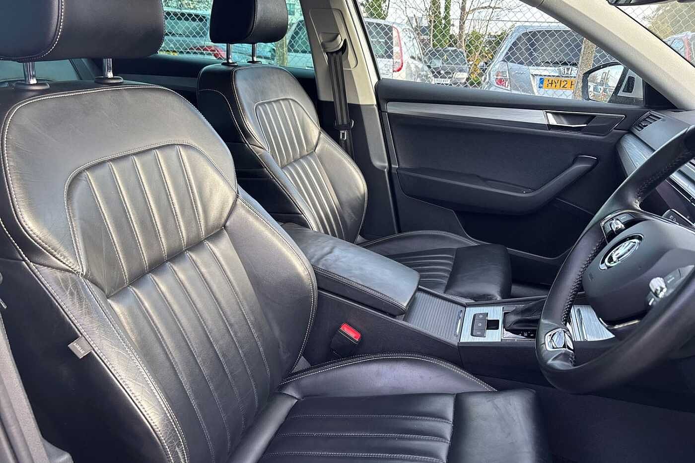 Used Skoda Superb 2021 for sale - 76674086: Photo 20