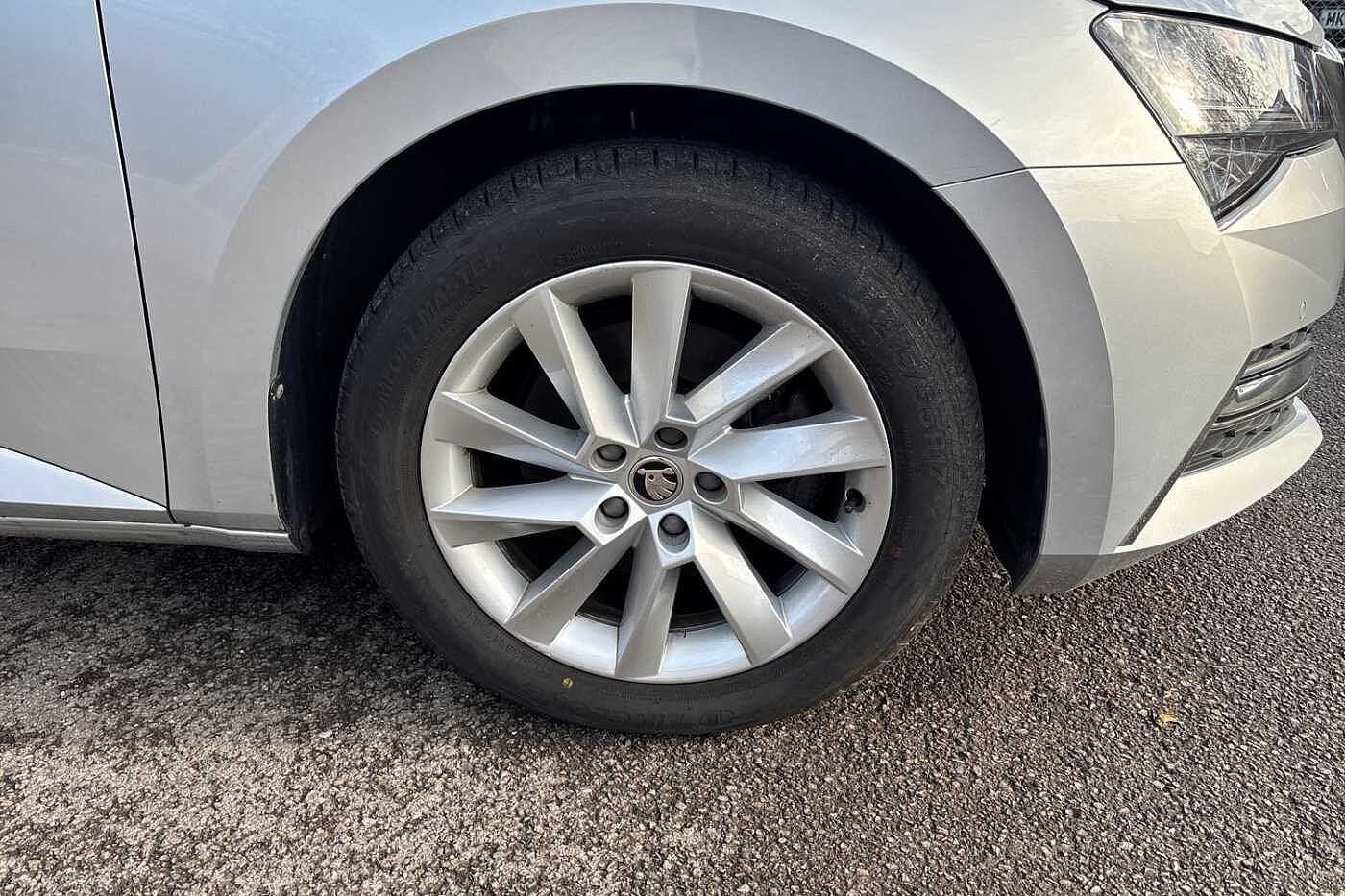 Used Skoda Superb 2021 for sale - 76674086: Photo 5