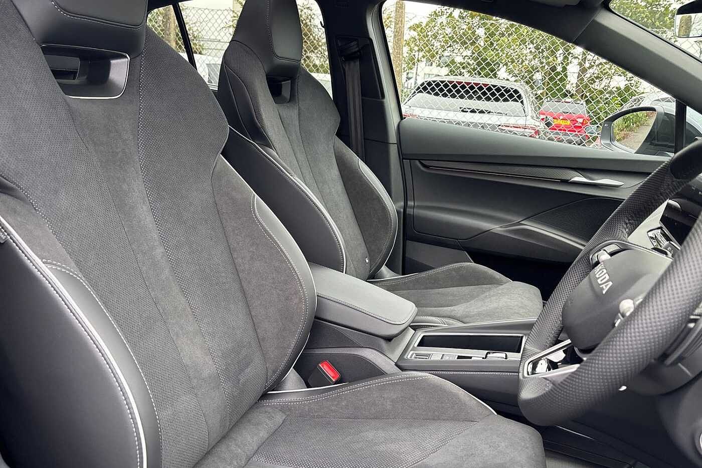 Used Skoda Enyaq 2025 for sale - 76679070: Photo 20