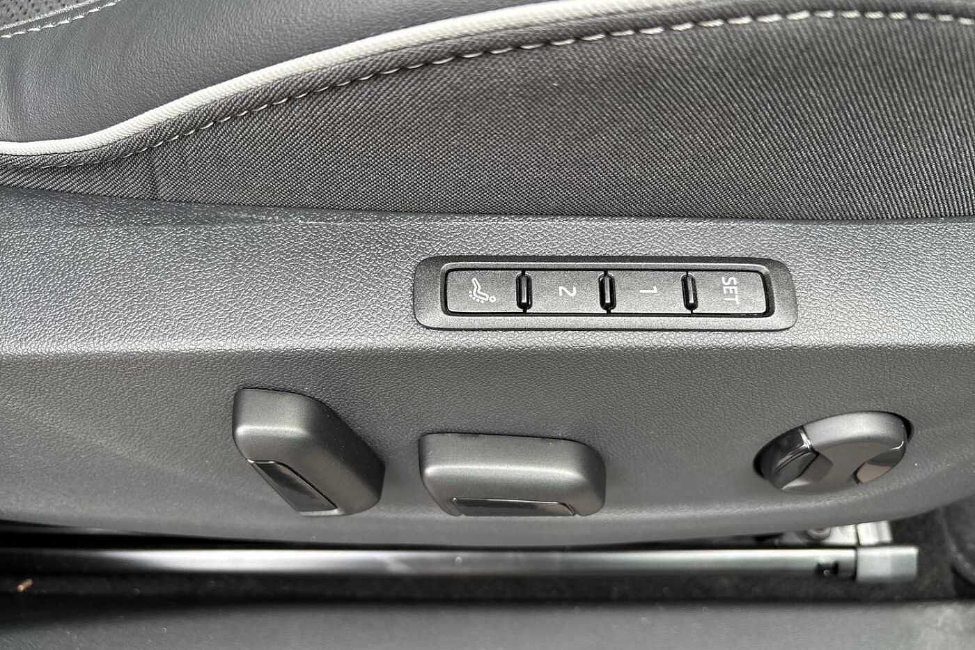 Used Skoda Enyaq 2025 for sale - 76679070: Photo 22