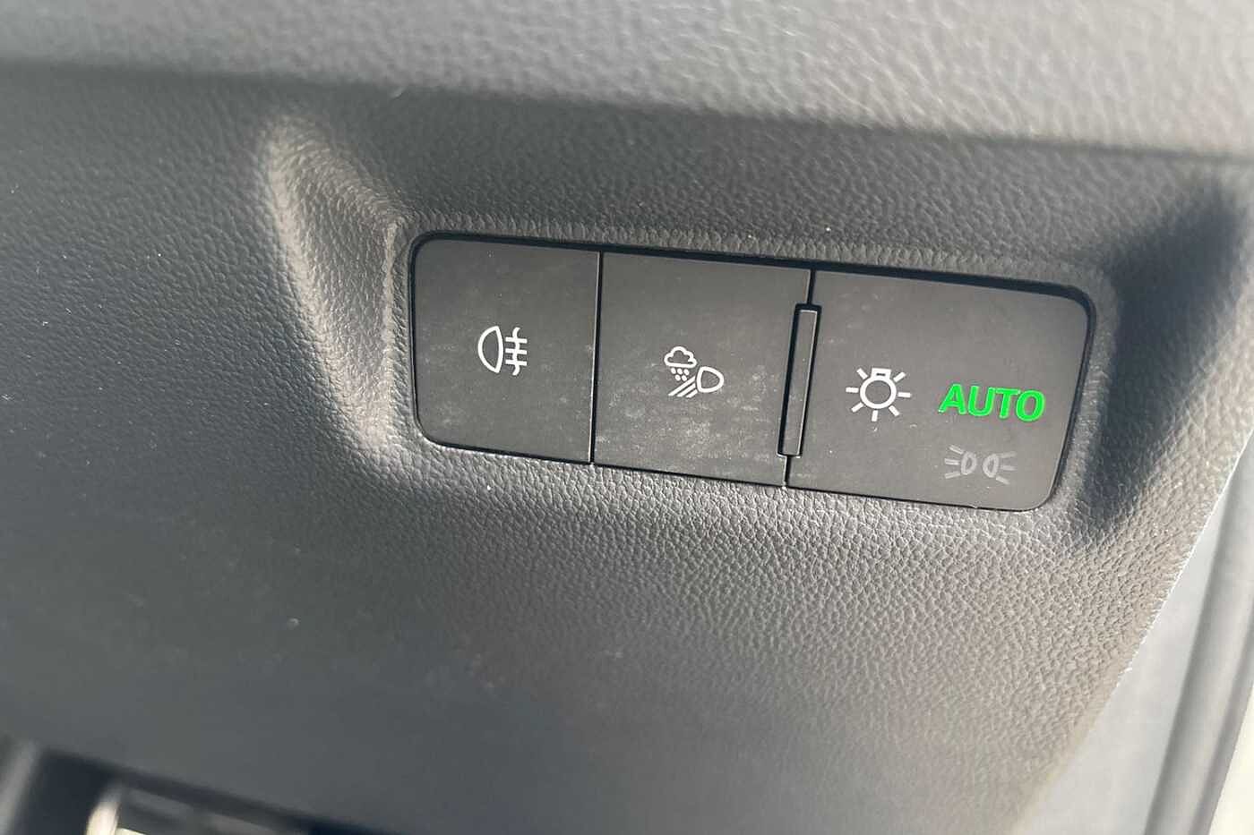 Used Skoda Enyaq 2025 for sale - 76679070: Photo 23