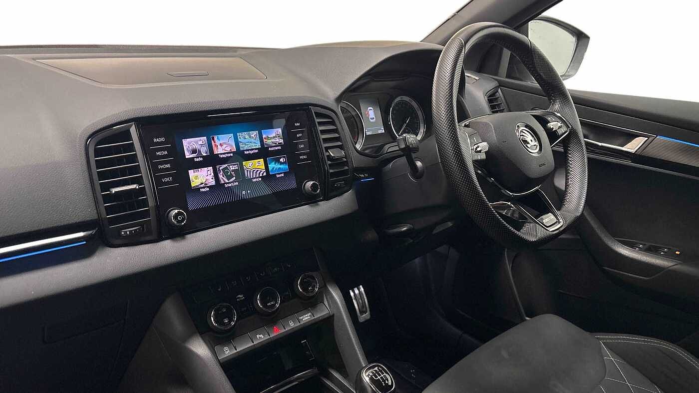 Used Skoda Karoq 2021 for sale - 76674560: Photo 2