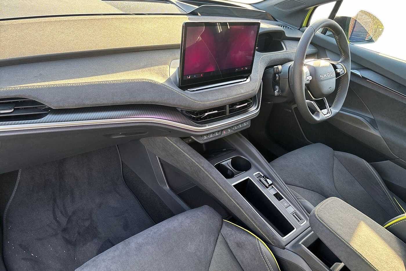 Used Skoda Elroq 2025 for sale - 76679541: Photo 2