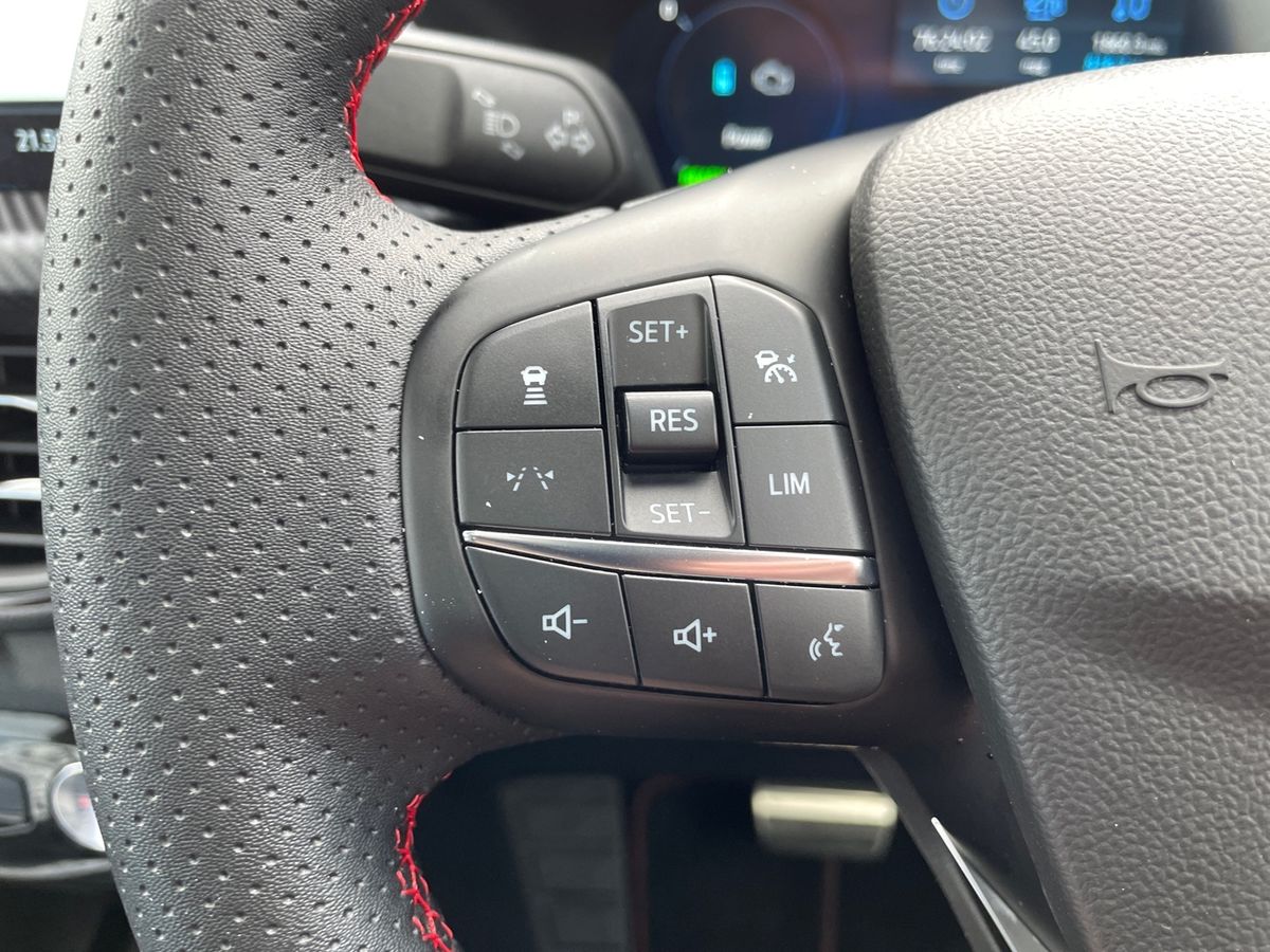 Used Ford Kuga 2025 for sale - 76193659: Photo 34