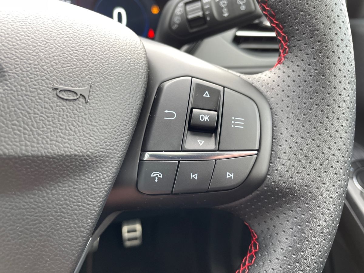 Used Ford Kuga 2025 for sale - 76193659: Photo 35