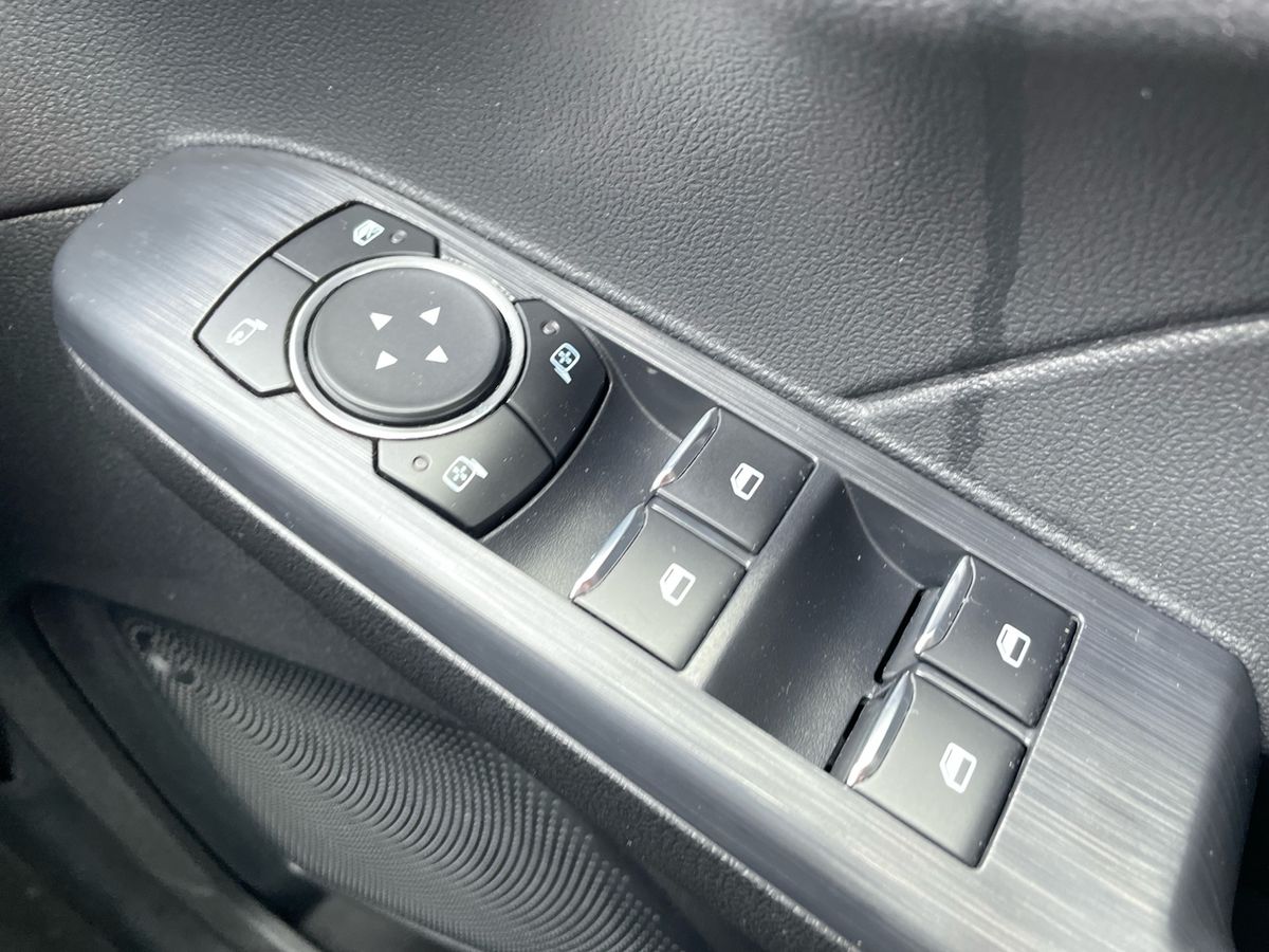 Used Ford Kuga 2025 for sale - 76193659: Photo 38