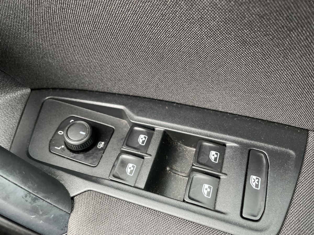 Used Volkswagen Tiguan 2022 for sale - 76502756: Photo 32