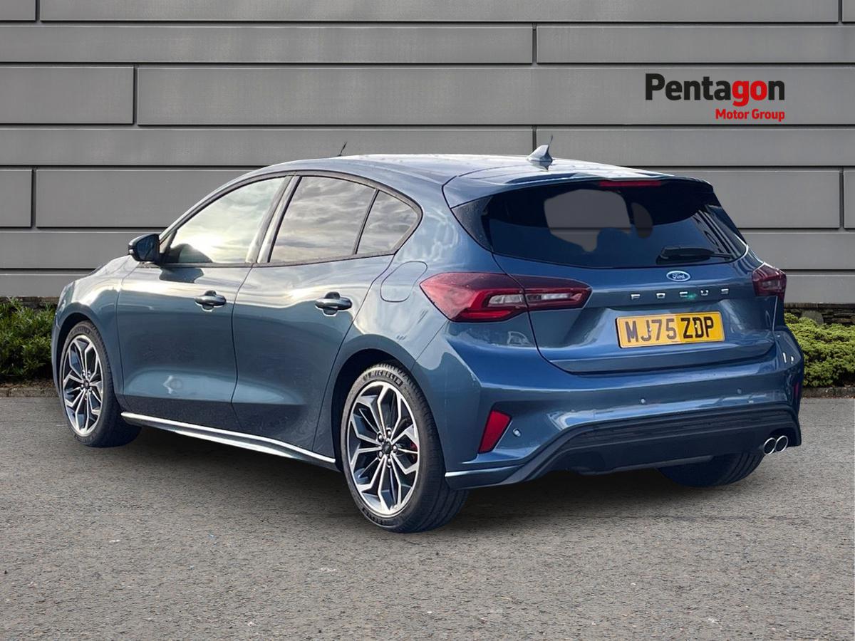 Used Ford Focus 2025 for sale - 76836839: Photo 2