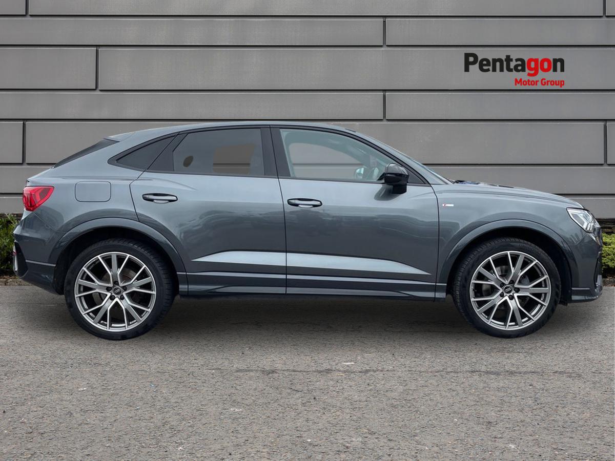 Used Audi Q3 2023 for sale - 76376624: Photo 13