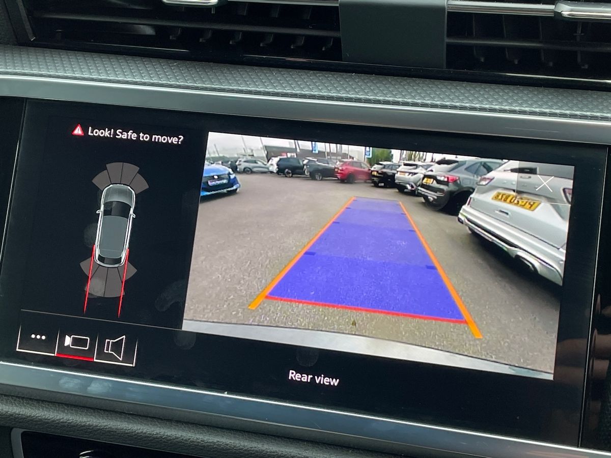 Used Audi Q3 2023 for sale - 76376624: Photo 27