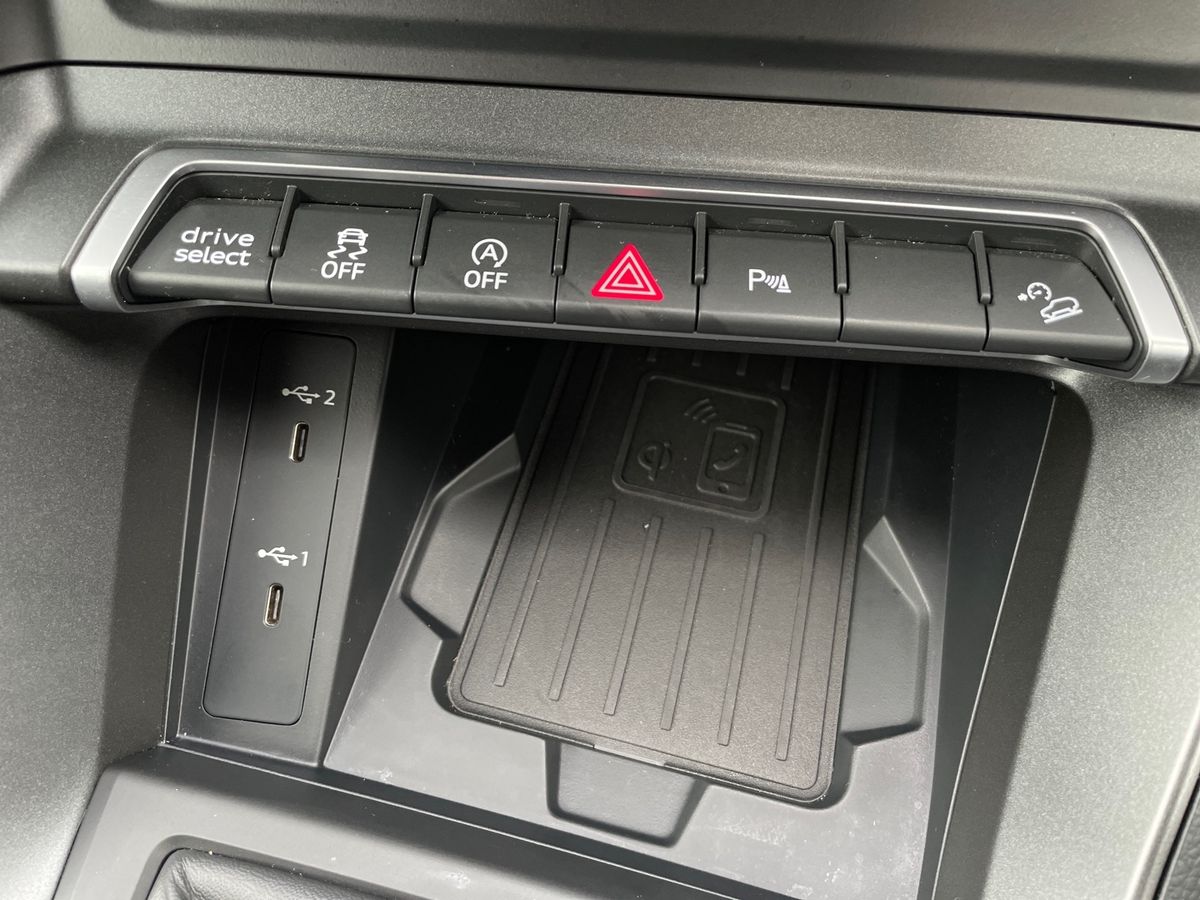 Used Audi Q3 2023 for sale - 76376624: Photo 29