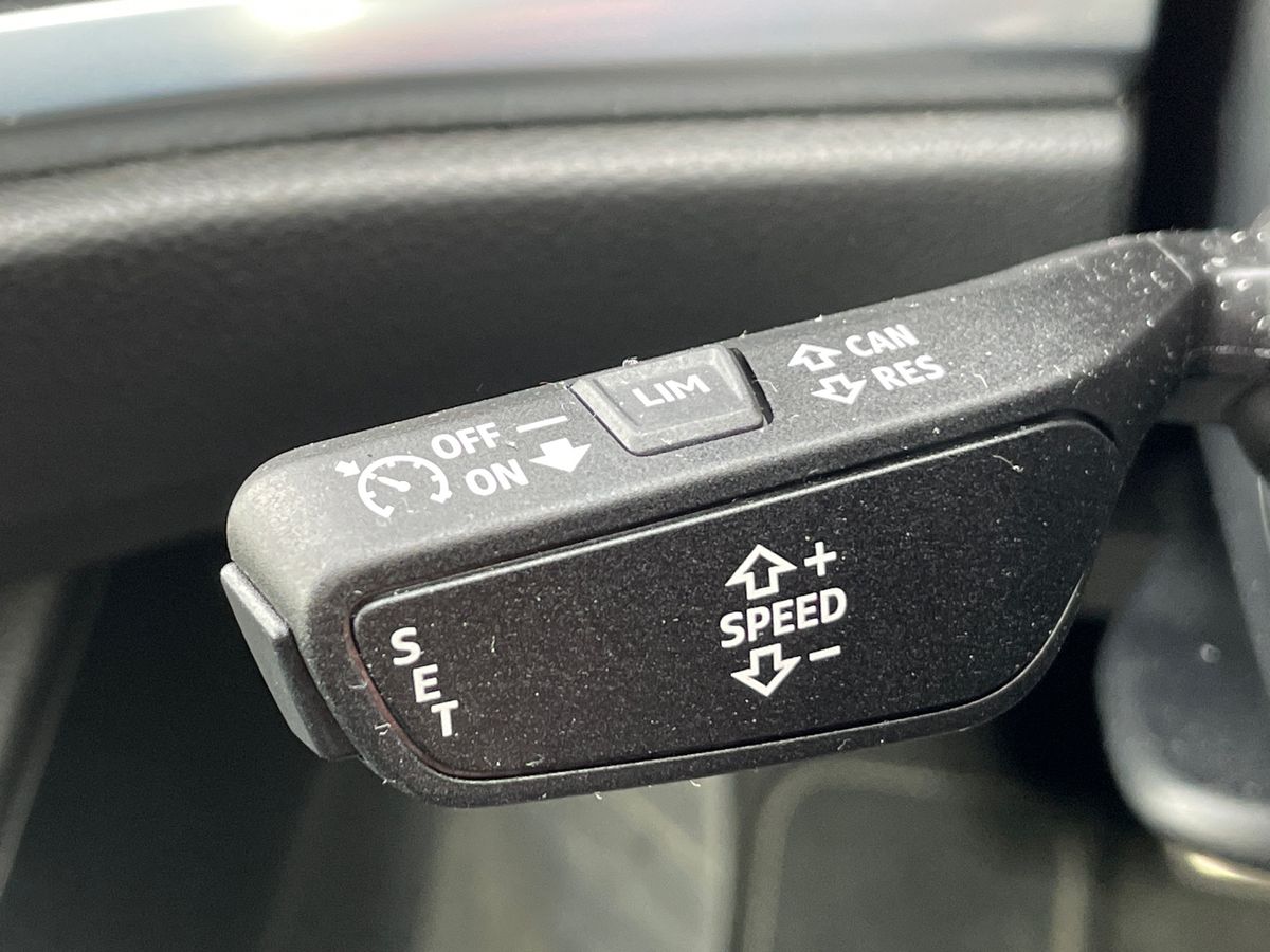 Used Audi Q3 2023 for sale - 76376624: Photo 32