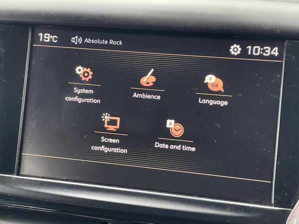 Used Peugeot 2008 2018 for sale - 76133424: Photo 21