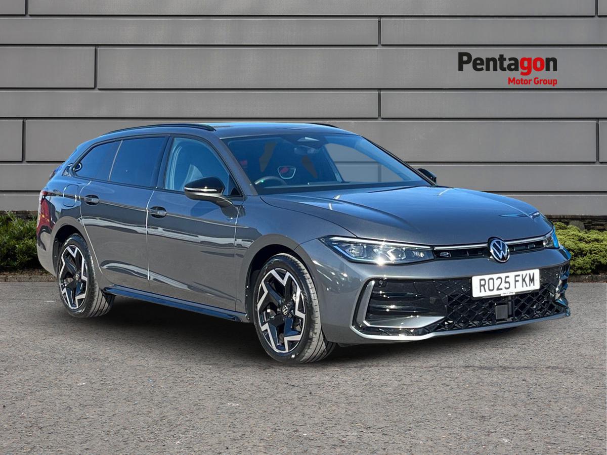 Used Volkswagen Passat 2025 for sale - 76407302: Photo 1