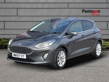 Used Ford Fiesta 2018 for sale - 75561142: Photo