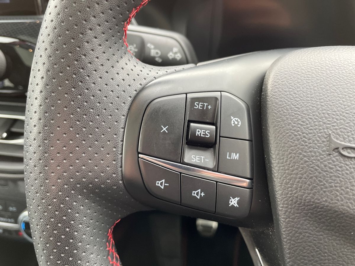 Used Ford Kuga 2022 for sale - 76344662: Photo 30