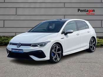 Used Volkswagen Golf 2024 for sale - 75100299: Photo