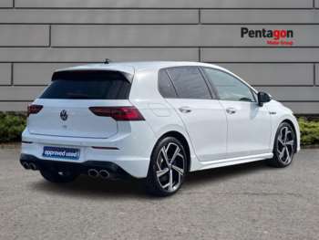 Used Volkswagen Golf 2024 for sale - 75100299: Photo