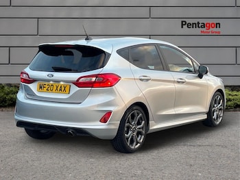 Used Ford Fiesta 2020 for sale - 76876001: Photo