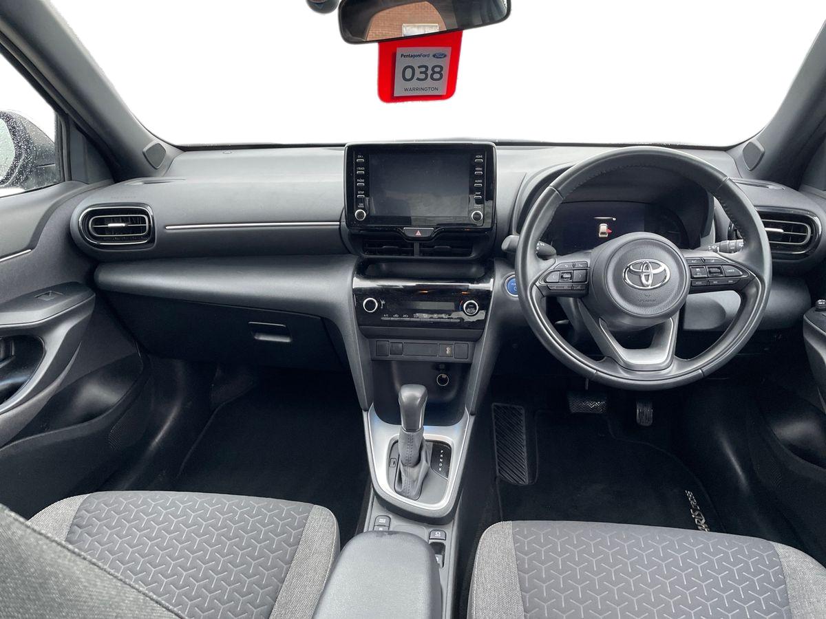 Used Toyota Yaris Cross 2023 for sale - 77096837: Photo 7