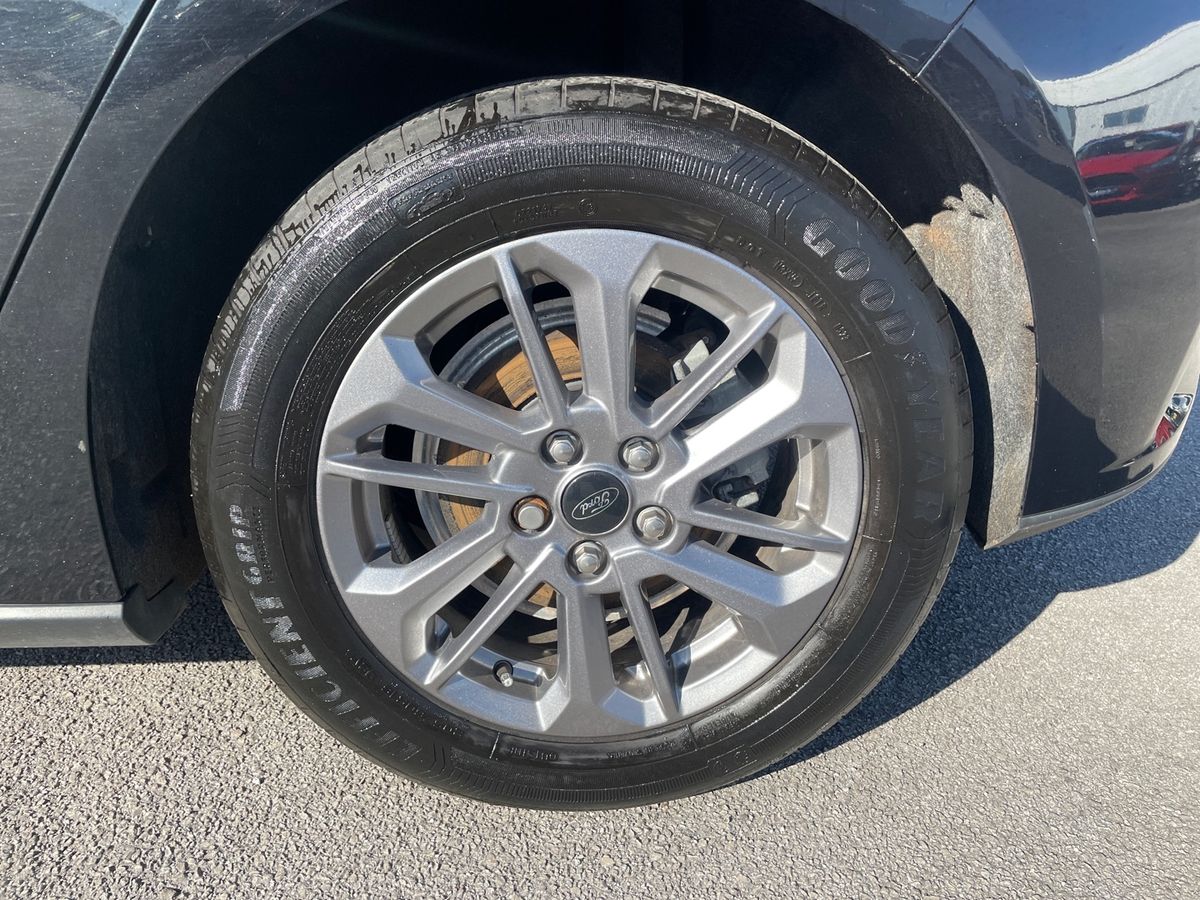 Used Ford Focus 2023 for sale - 76186167: Photo 17