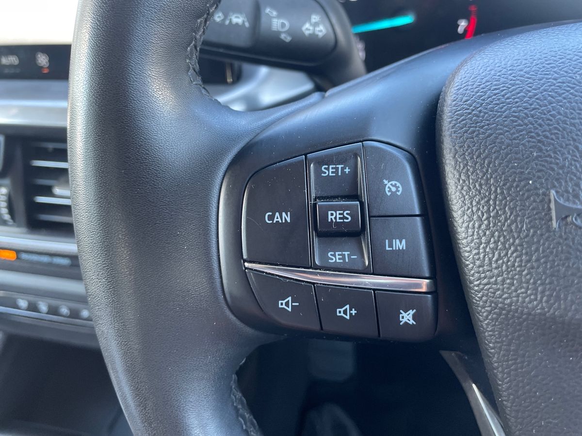 Used Ford Focus 2023 for sale - 76186167: Photo 30