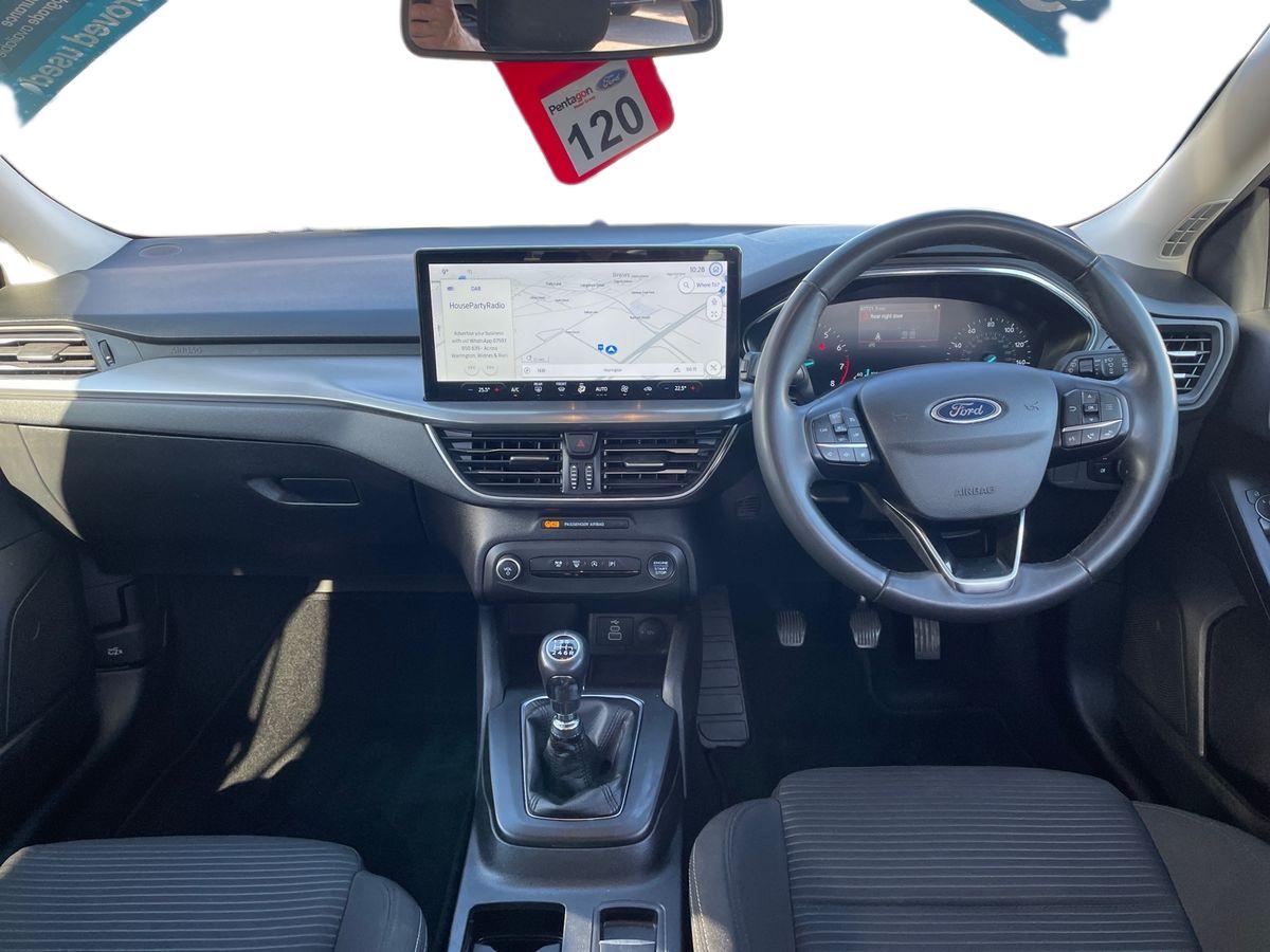 Used Ford Focus 2023 for sale - 76186167: Photo 7