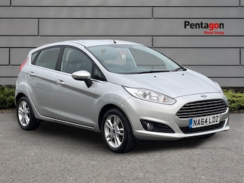 2014 - 1.25 82 Zetec 5dr