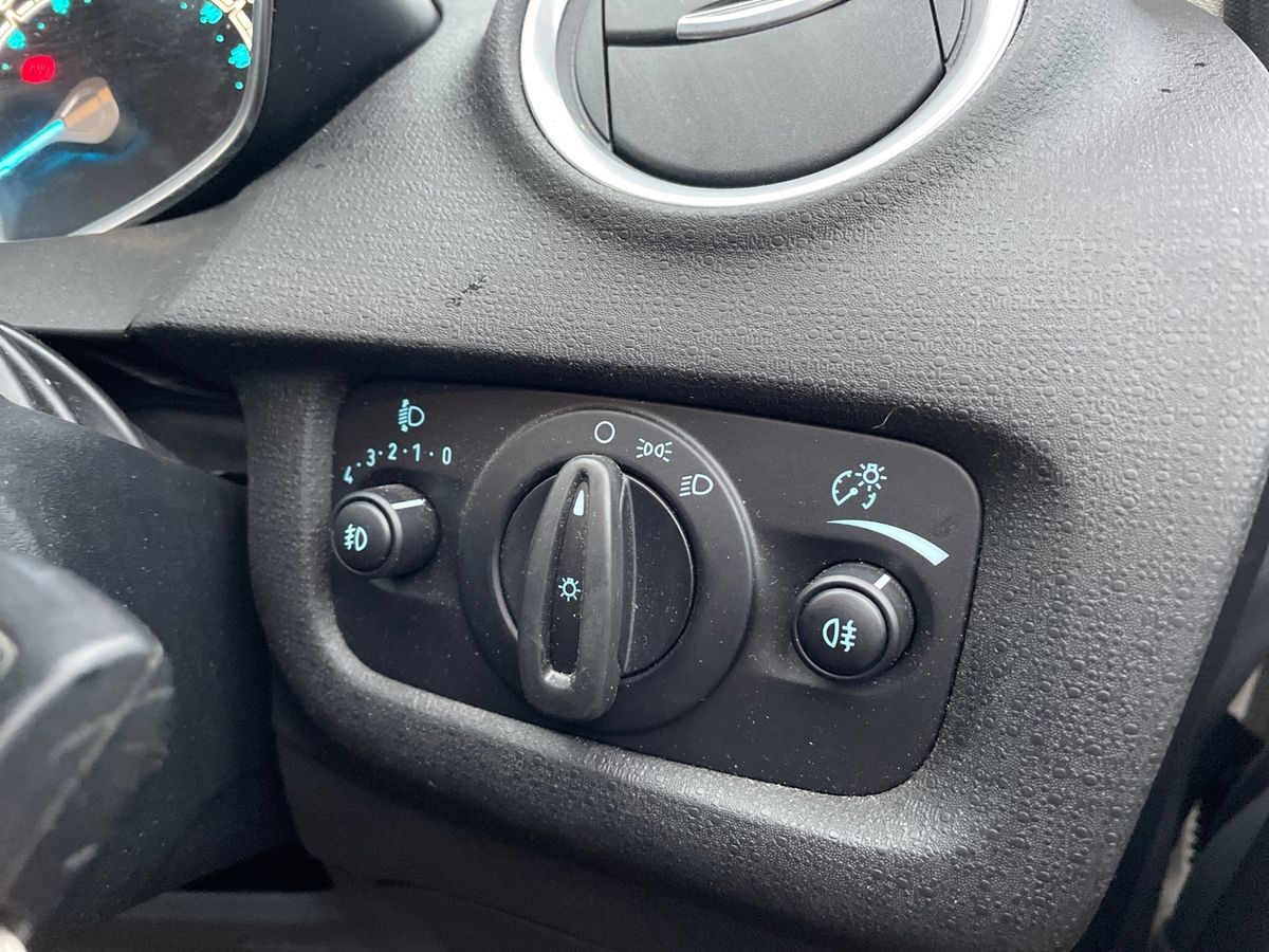 Used Ford Fiesta 2014 for sale - 76805153: Photo 26