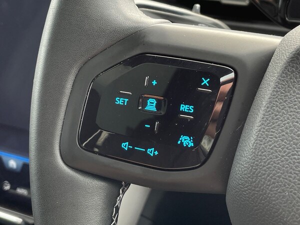 Used Ford Explorer 2024 for sale - 75489257: Photo 33