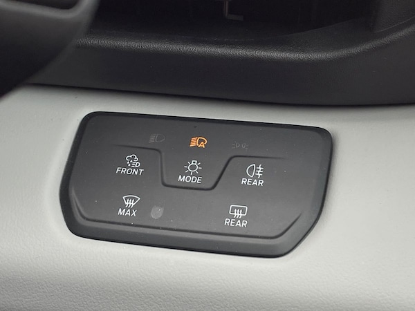 Used Ford Explorer 2024 for sale - 75489257: Photo 38