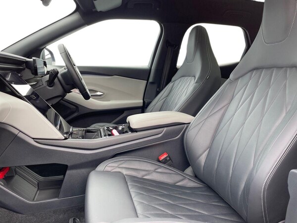 Used Ford Explorer 2024 for sale - 75489257: Photo 9