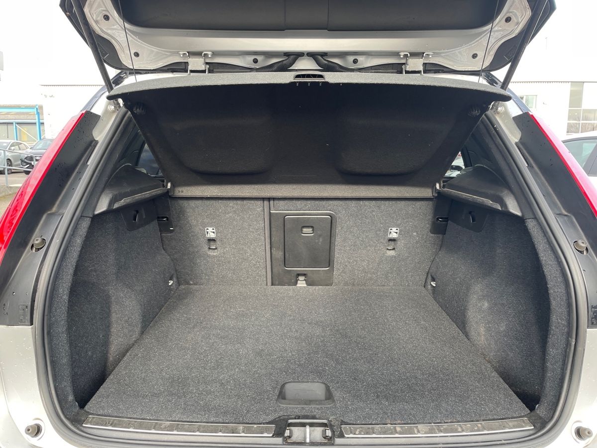 Used Volvo XC40 2018 for sale - 76488258: Photo 11