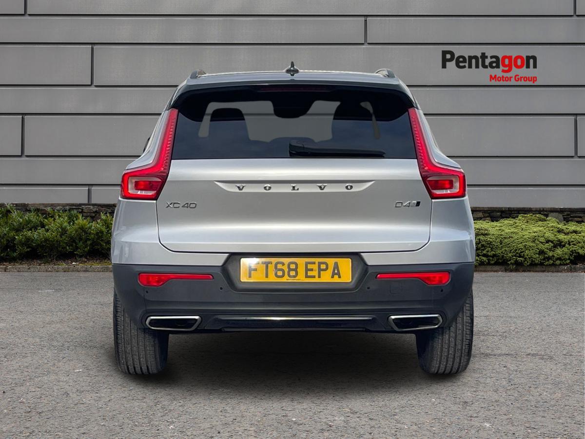 Used Volvo XC40 2018 for sale - 76488258: Photo 16