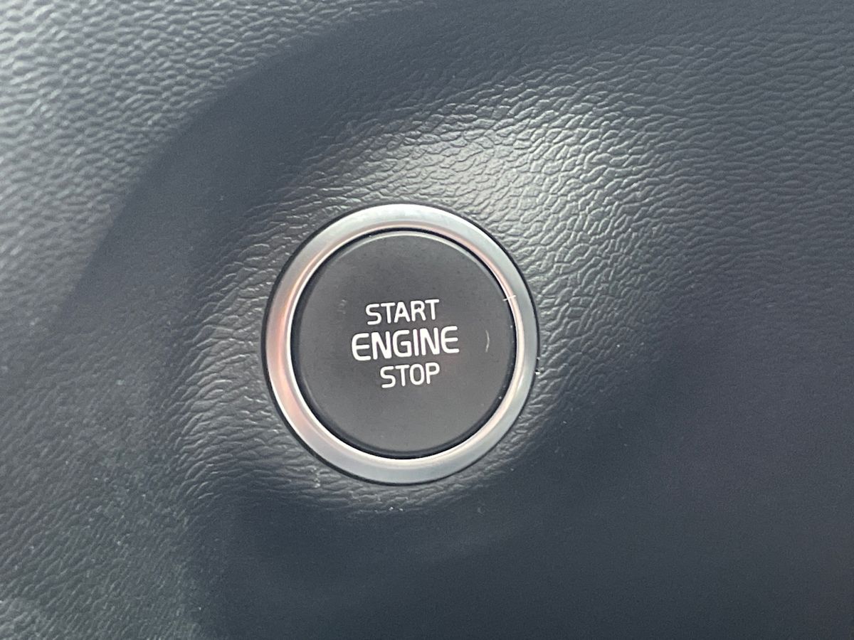 Used Volvo XC40 2018 for sale - 76488258: Photo 26