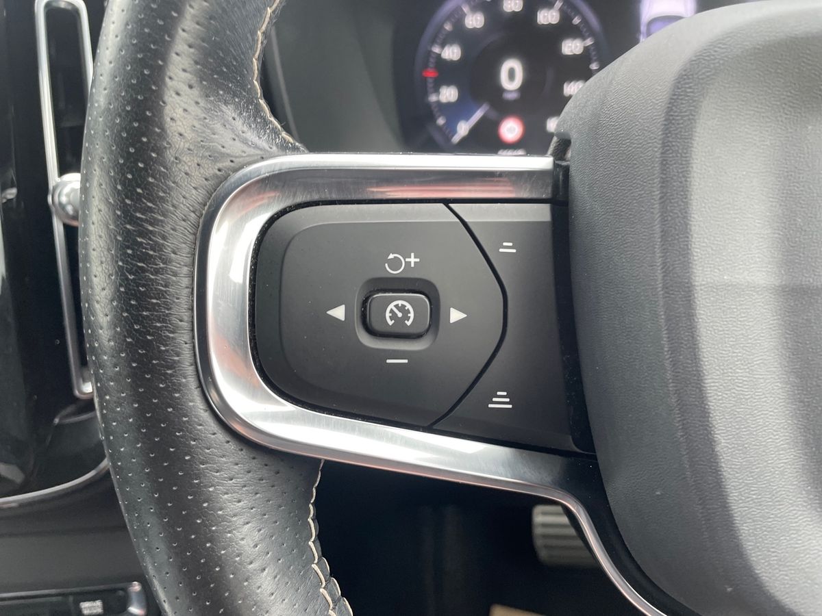 Used Volvo XC40 2018 for sale - 76488258: Photo 27