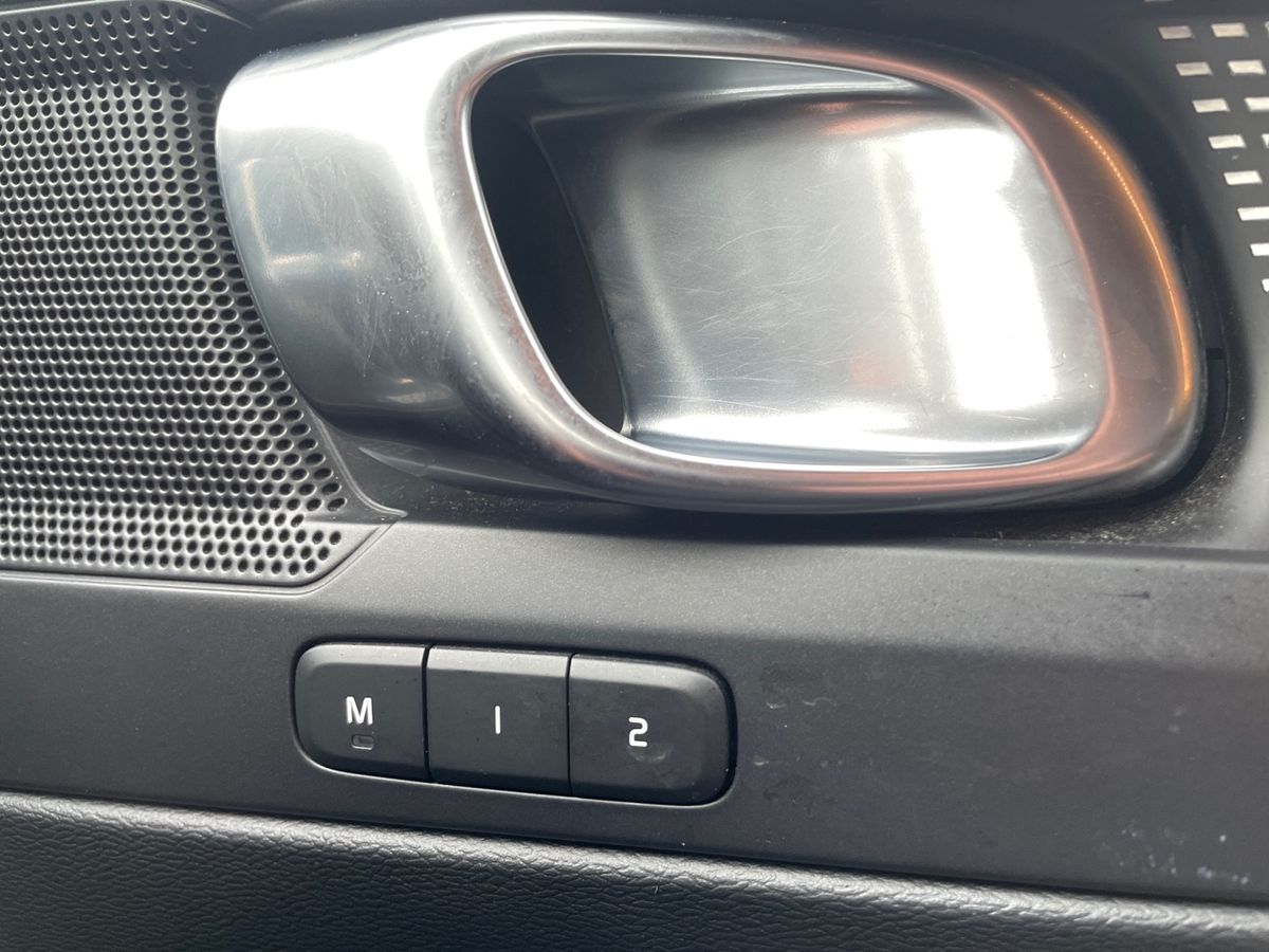 Used Volvo XC40 2018 for sale - 76488258: Photo 32