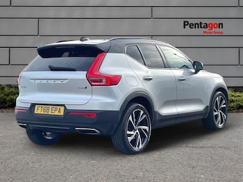 Used Volvo XC40 2018 for sale - 76488258: Photo