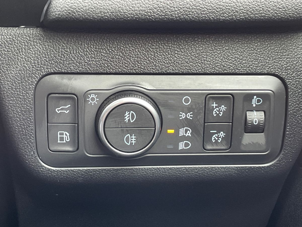 Vehicle 33
