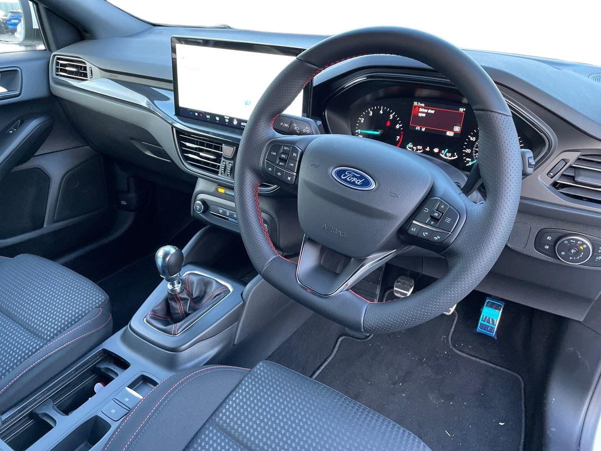 Used Ford Focus 2025 for sale - 76836847: Photo 6