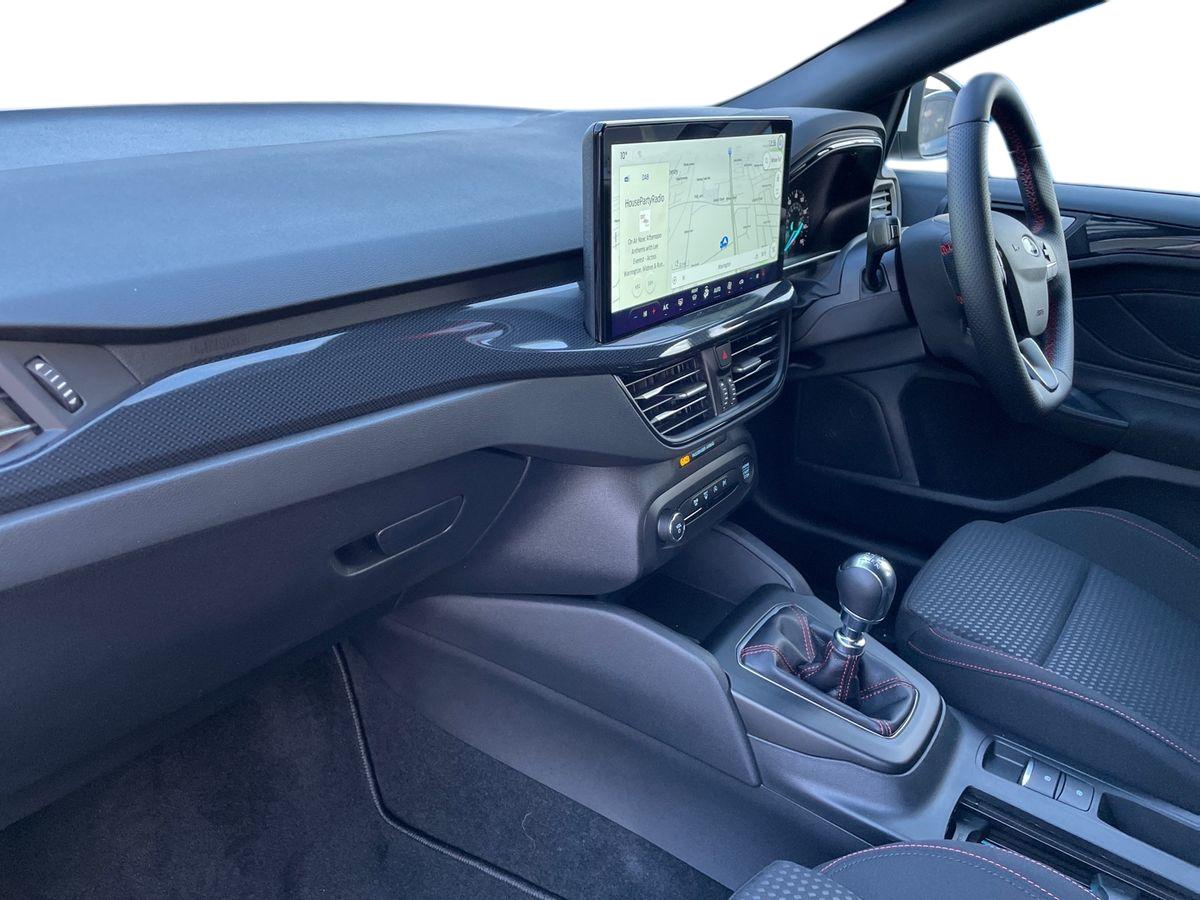 Used Ford Focus 2025 for sale - 76836847: Photo 9