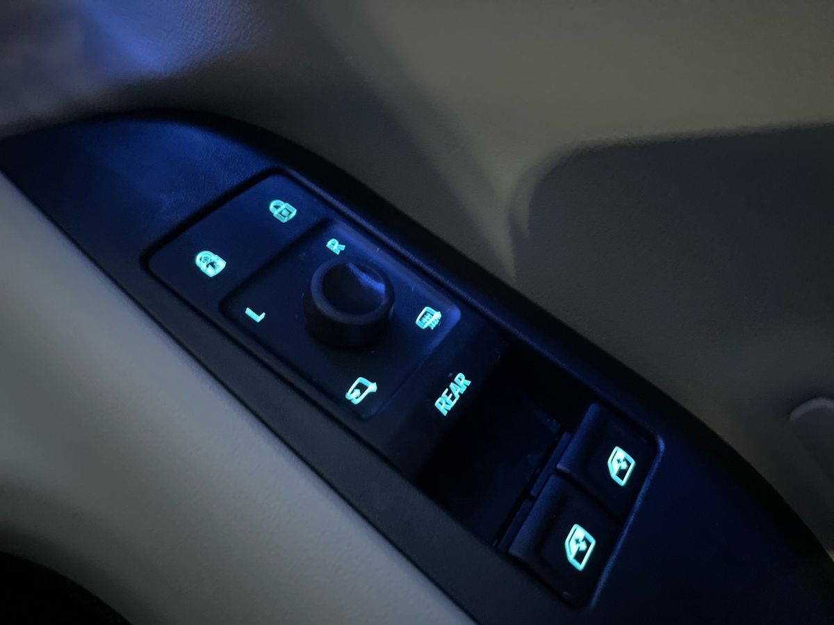 Used Ford Explorer 2024 for sale - 76407278: Photo 37