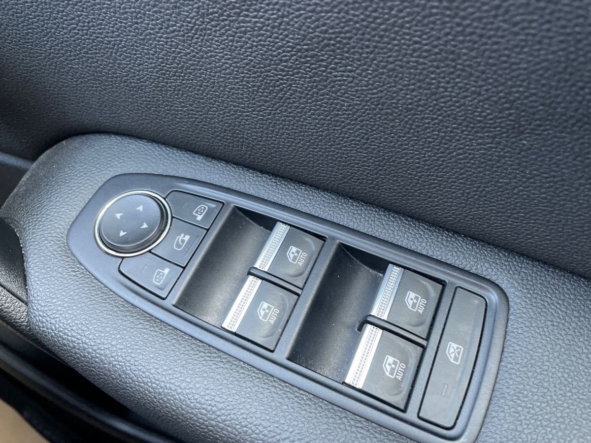 Used Renault Captur 2021 for sale - 76435964: Photo 33